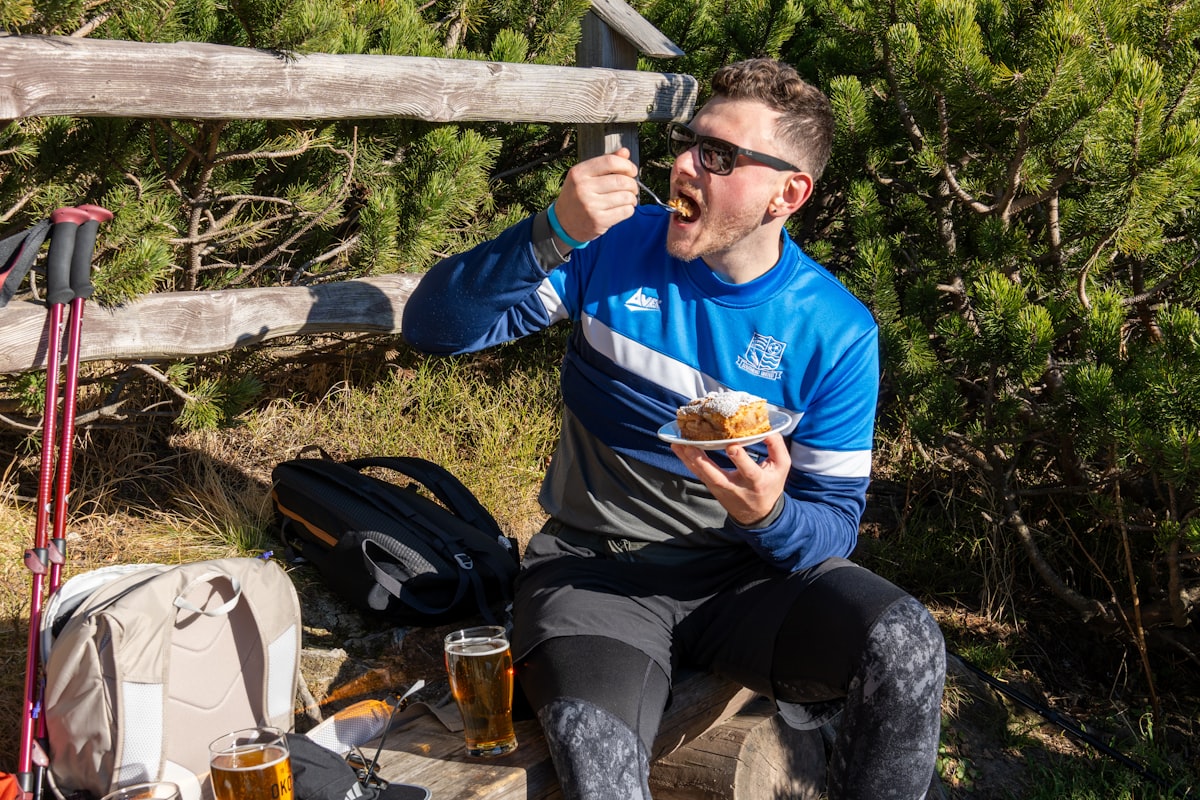 Protein intake guide for male athletes